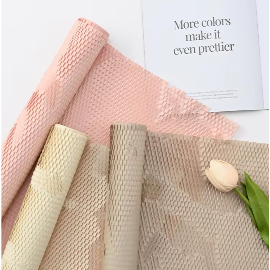 Eco-Friendly Honeycomb Cushioning Kraft Paper 1pc Recyclable Gift Wrapping & Packaging Material 艺术纸蜂窝包装纸 (4006L) - Image 2