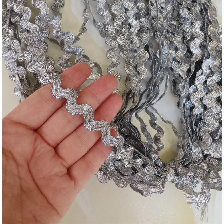 1yard 8mm Ric Rac Zig Zag Lace Wave Bending Fringe Trim Ribbon Curved webbing Laciness For DIY Sewing 波纹水浪边花(2973L) - Image 7