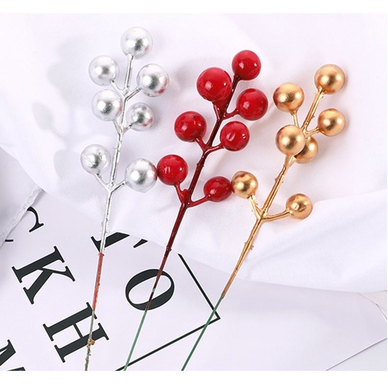 Simulation Christmas red fruit fork Acacia bean fortune fruit small red fruit Christmas gift accessories 红果圣诞果仿真浆(1179L) - Image 6