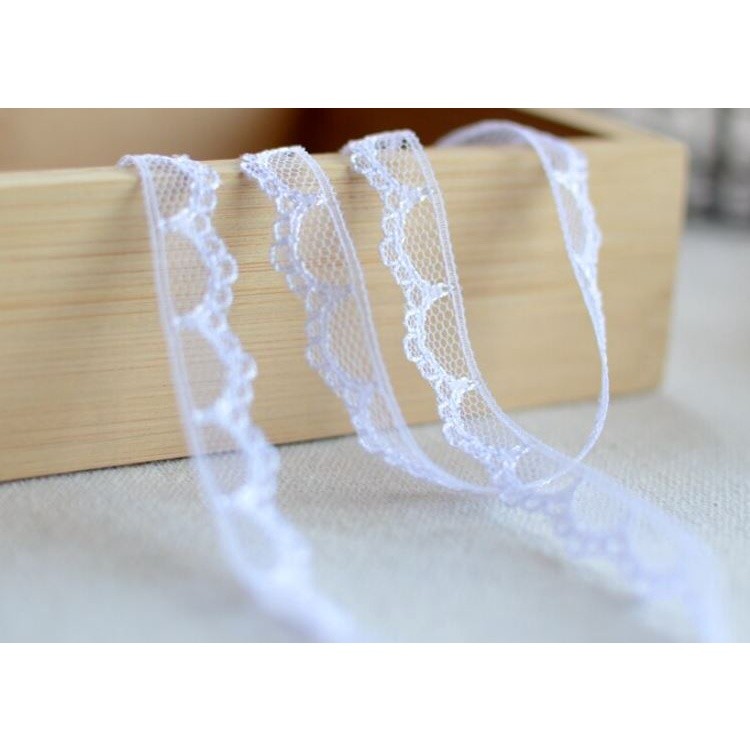 5 yards Beautiful White Lace, DIY Crafts/Wedding/Clothing/Lace Ribbon Gift Wrapping And Other Accessories(1429L) - Image 4