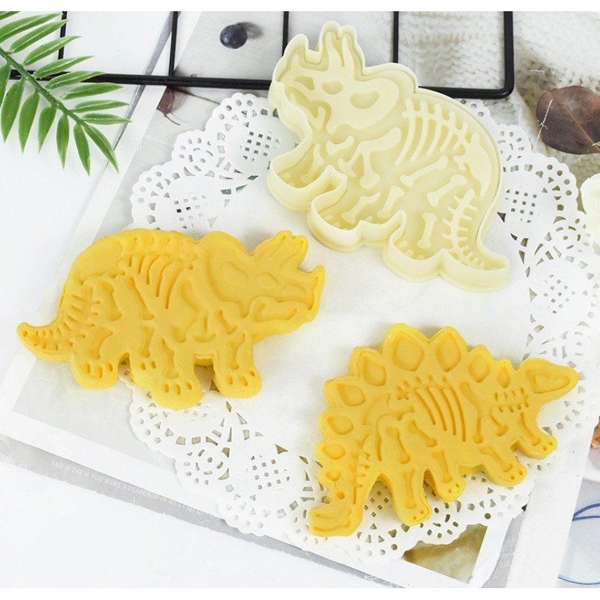 3Pcs/Set 3D Dinosaur Cookie Cutters Mold Dinosaur Biscuit Embossing Mould Sugar Dessert Baking Mold 恐龙主题烘焙饼干模具(2241L) - Image 5
