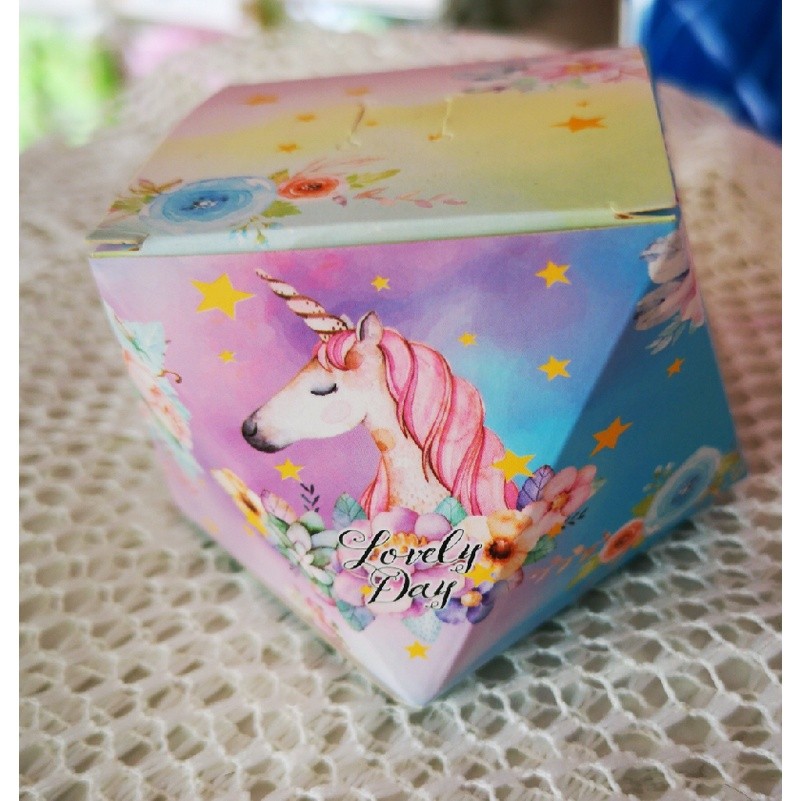 1pc Diamond shape Lovely unicorn Candy Box Wedding Favors And Gifts baby shower birthday Party Supplies(138L) - Image 2