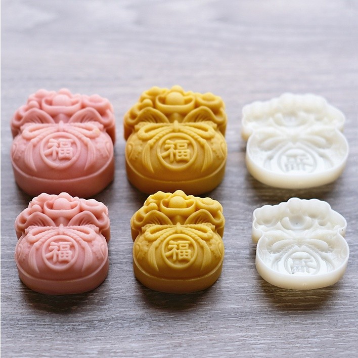 50g/75g Blessing Bag Shaped Mooncake Mold New Year's Greetings Baking Mold Hand Pressure Bean Paste元宝福袋月饼模具(2220L) - Image 3
