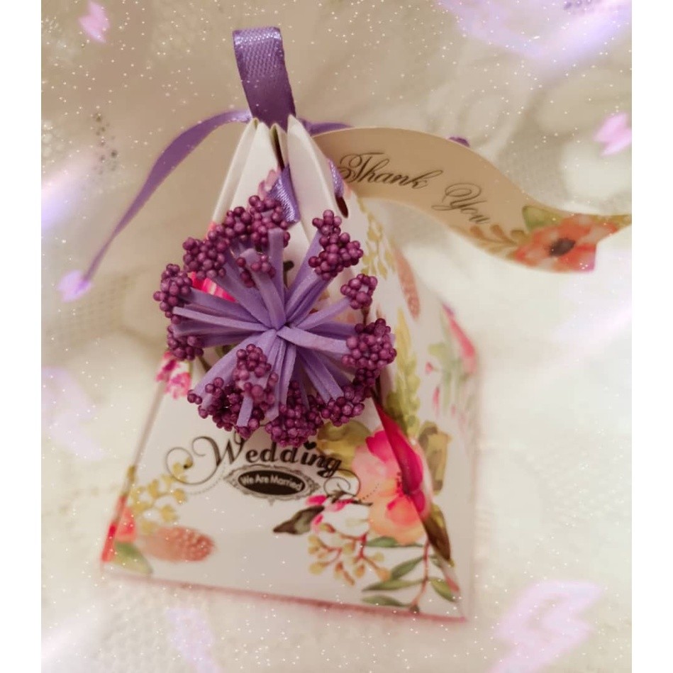 1pc/pack 7*7*9cm Pyramid Flower Candy Box with Mini Flower for Wedding Party Gift Box(132L)