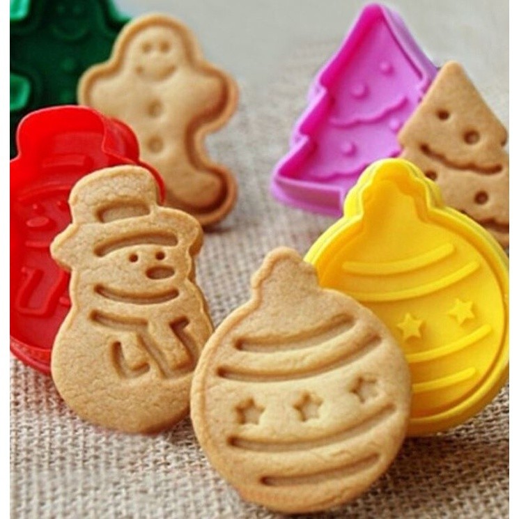 3D Three-dimensional Press Type Cartoon Animal Biscuit Mold Household Cookie Chocolate Dessert Baking Tools(1495L) - Image 3