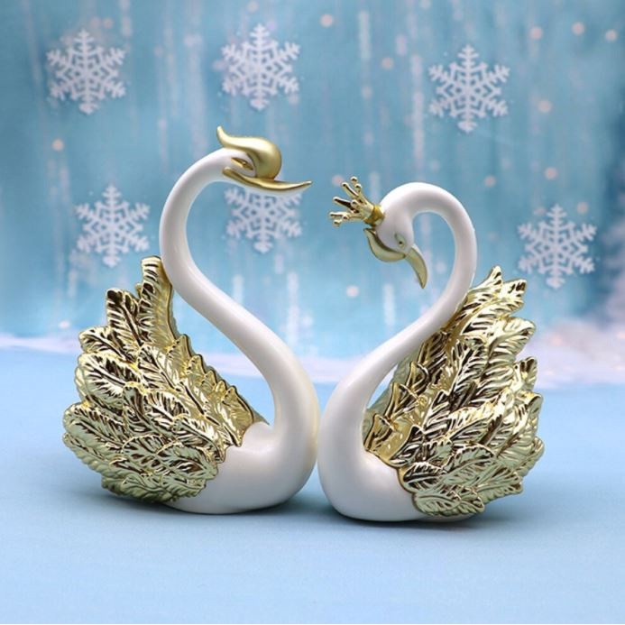 Swan And Crown Swan Cake Topper Plastic Sculpture Swan Decoration Cake Topper Figurine Decoration Desktop Car (937L)