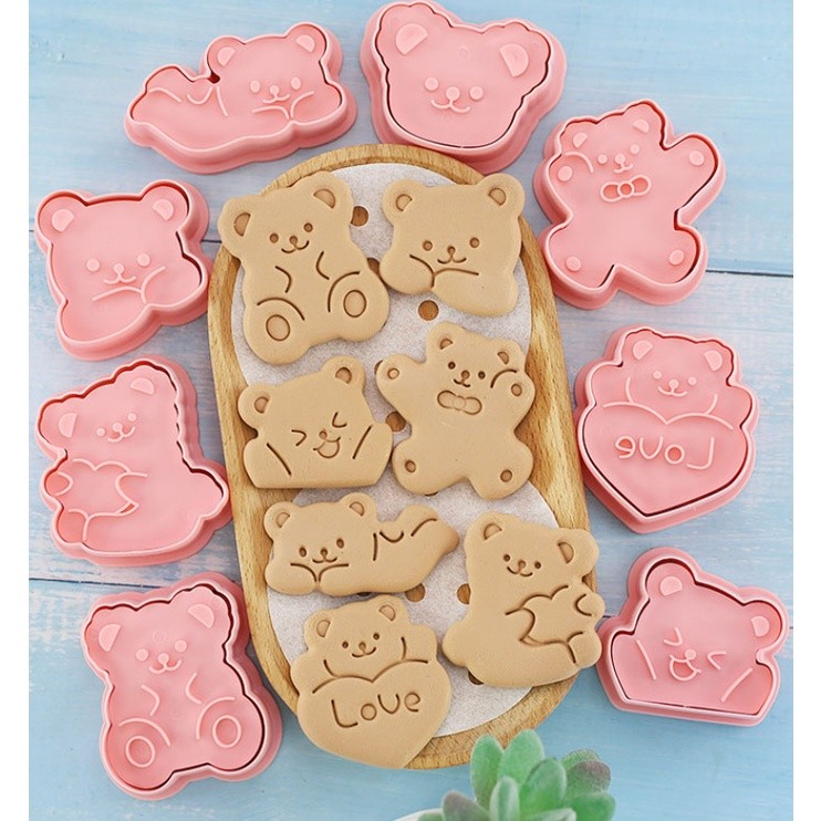 8Pcs/set Bear Shape Cookie Cutters Plastic 3D Cartoon Pressable Biscuit Mold Cookie Stamp Kitchen Baking 小熊饼干模具(2207L) - Image 7