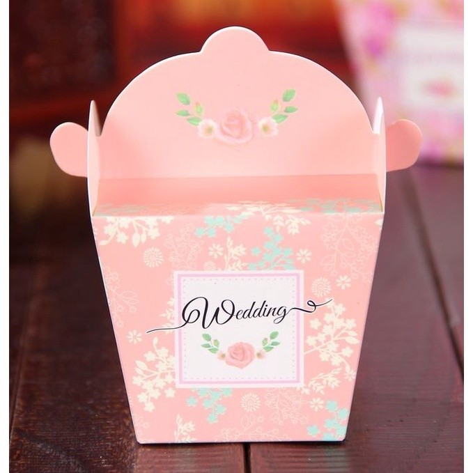 12pcs/lot Beautiful Wedding Decoration Candy Box With Pink Purple Color Sweet Flower Party Favor Gift Box 创意结婚喜糖盒 (205L) - Image 2