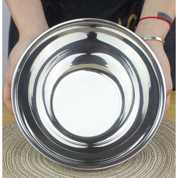 Stainless Steel Salad Bowl Thick Silicone Bottom Non-slip Mixing Bowl DIY Baking Tools不锈钢硅胶底防飞溅打蛋盆 (2306L) - Image 2