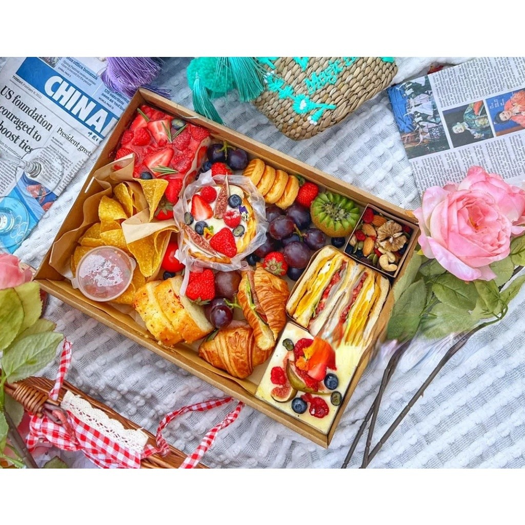 Kraft Paper Afternoon tea picnic box spring outing food tiramisu box bento packing box Christmas Gift Boxes牛皮纸打包盒(2333L) - Image 5