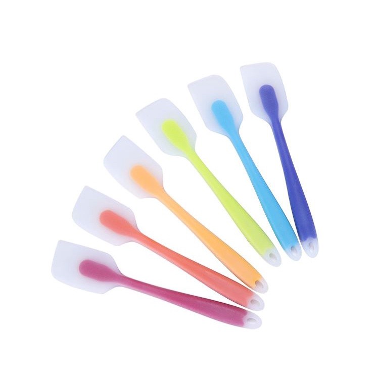 1PCS Silicone Scraper Cream Scraper Cake Scraper Baking Tool Semi Transparent Handle High Temperature Resistant (2440L) - Image 4