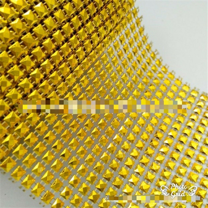 1yard 18rows Gold Pyramid Diamond Mesh Wrap Ribbon Rhinestone Mesh Roll (929L)