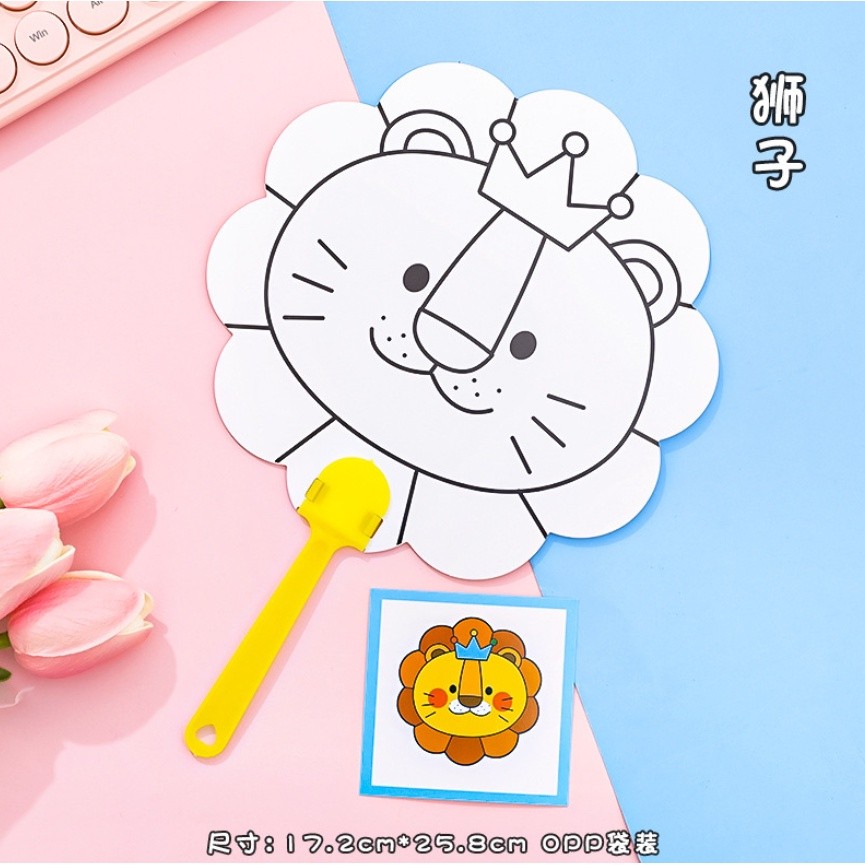 1pc Pattern Children's Cute Cartoon Graffiti Fans Hand-Painted Gifts Painted Plastic Circular Fans涂鸦彩绘小扇子(2415L) - Image 12