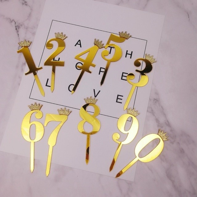 0-9 Numbers Cake Toppers Happy Birthday Cute Crown Number Cake Flag Acrylic Cupcake Topper Birthday Party (503L)