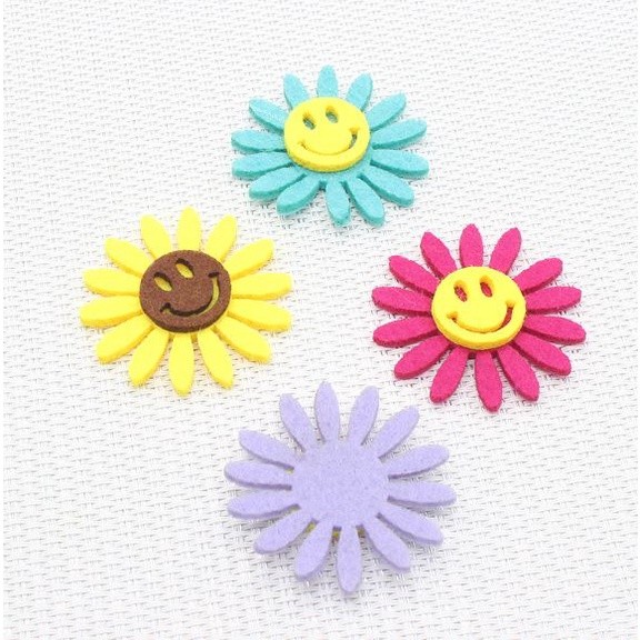 2pcs 5.5cm Sunflowers Appliques Stick Fabric Pads Flower Felt for Scrapbooks Wedding Decors Garments Accessories (2469L) - Image 6