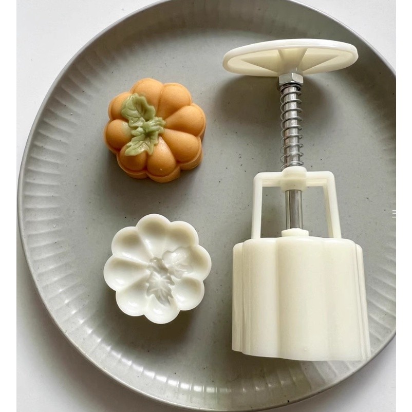 30g/50g Fruit Pineapple/ Pumpkin Shaped Mooncake Mold Stamp Hand Press Chocolate Mould 菠萝南瓜月饼模具(2205L) - Image 2