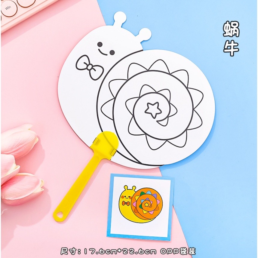 1pc Pattern Children's Cute Cartoon Graffiti Fans Hand-Painted Gifts Painted Plastic Circular Fans涂鸦彩绘小扇子(2415L) - Image 10