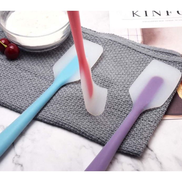 1PCS Silicone Scraper Cream Scraper Cake Scraper Baking Tool Semi Transparent Handle High Temperature Resistant (2440L) - Image 2