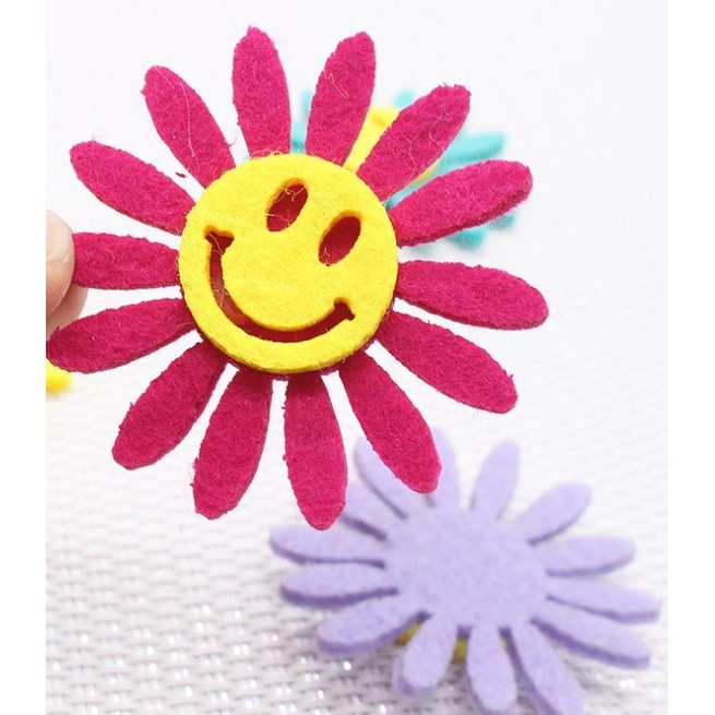 2pcs 5.5cm Sunflowers Appliques Stick Fabric Pads Flower Felt for Scrapbooks Wedding Decors Garments Accessories (2469L) - Image 4
