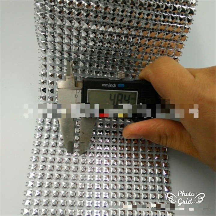 1yard 18rows Gold Pyramid Diamond Mesh Wrap Ribbon Rhinestone Mesh Roll (929L) - Image 4