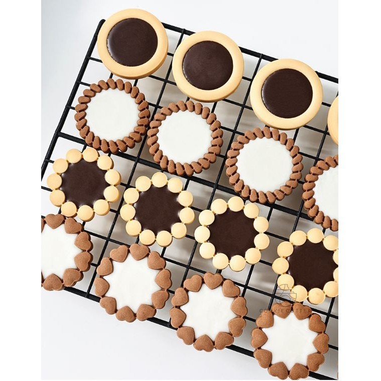 4 Pcs Jam Sandwich Cookie Cutter Mold 3D Biscuit Mould Pressable Chocolate Fondant Stamp情人节巧克力夹心曲奇礼盒饼干模具(2920L) - Image 3