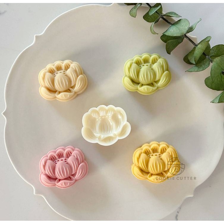 20g-30g Small Lotus Bean Paste Cake Mold Mini Lotus Chinese Mid-Autumn Festival Rice Dumpling Mold荷花绿豆糕广式冰皮月饼烘焙模具(2919L) - Image 3