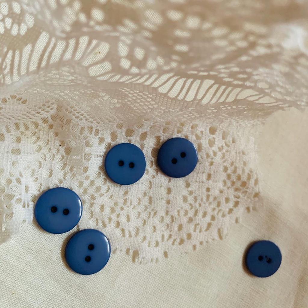 36Pcs/pack 10mm~15mm 2 Hole Round Resin Button Sewing Fit Scrapbooking Apparel Crafts (635L) - Image 7