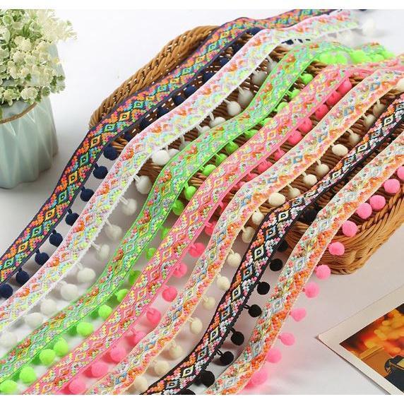 1yard Colored Ribbon Ball Fringed Lace Pompom Style Clothing Home Textile Lace Ribbon DIY Sewing Decor 民族风毛毛球花边(1919L)