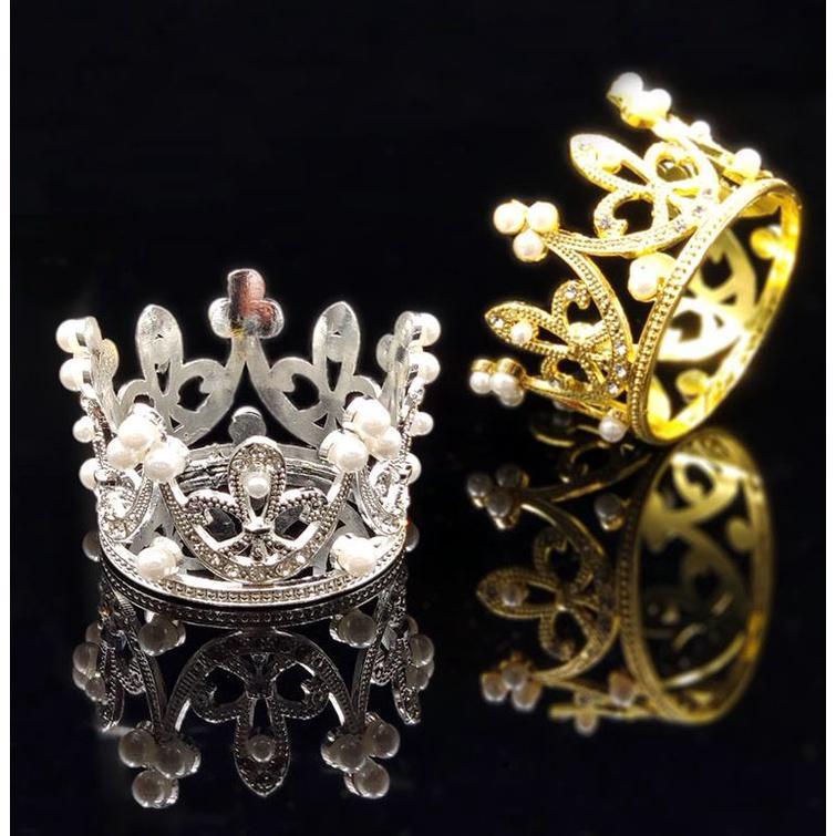 Mini Crown Cake Decoration Princess Topper Pearl Tiara Children Hair Ornaments for WeddingBirthdayPartyCakeDecor (1519L)