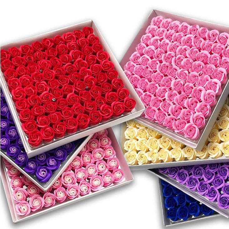 81 Pieces Rose Soap Flower Head Three-layer No Base Rose Soap Flower Head Eternal Flower Simulation Rose (494L)