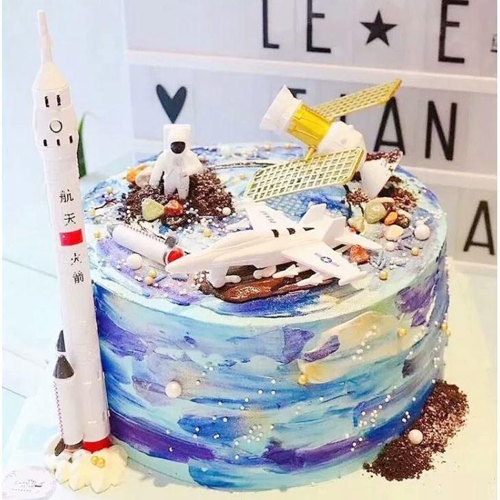 Astronaut Aeronautical Model Rocket Scene Space Shuttle Cake Decoration Moon Birthday Cake Topper Cake Decorating(977L) - Image 2