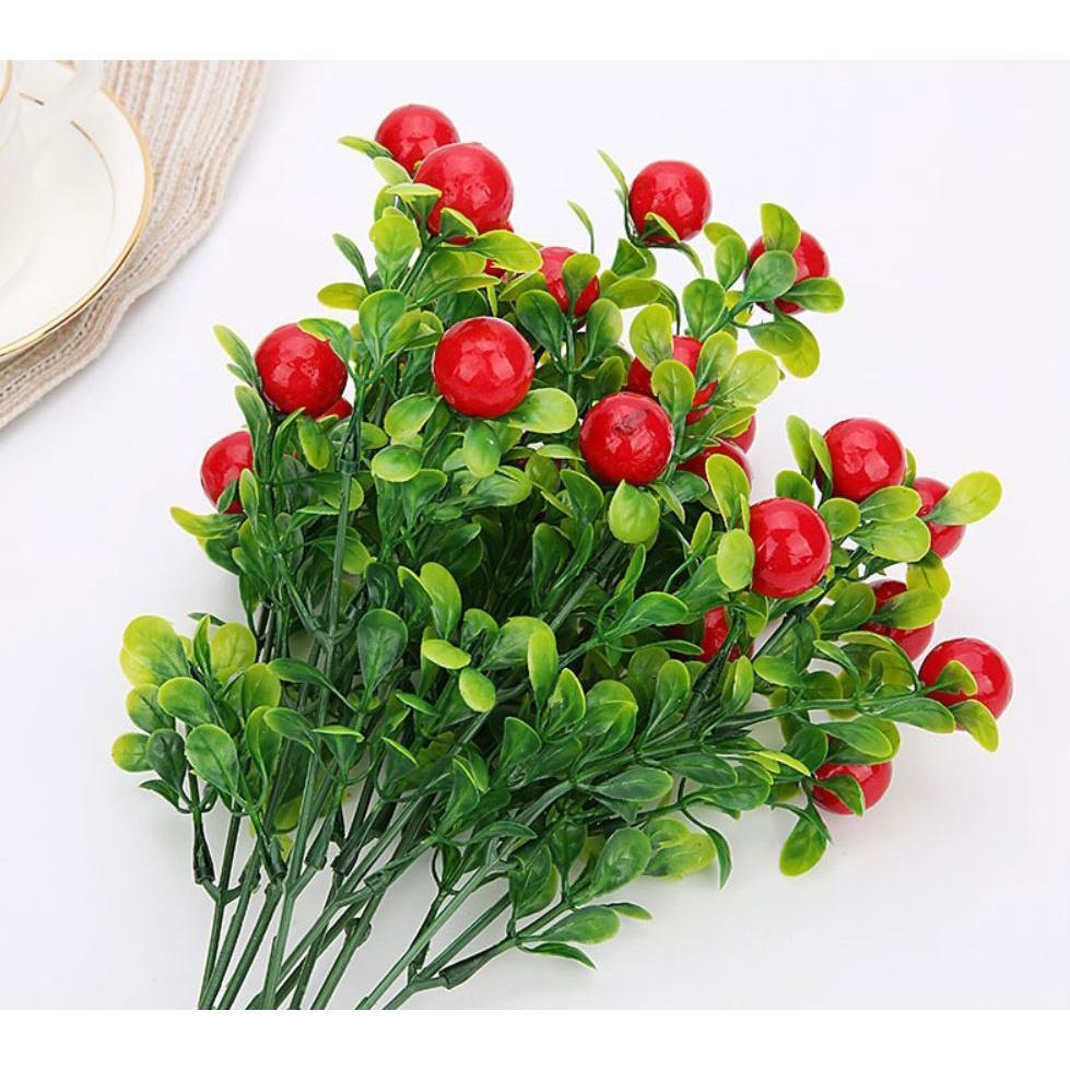 Red 5 branches artificial Eucalyptus Rich fruit bouquet Fake Fruit Simulation Red Stamen Christmas (657L) - Image 3