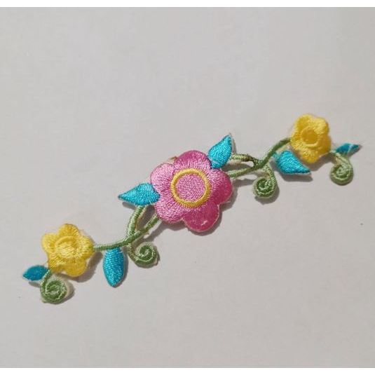 1pc Flower Spray, Iron On patch, Flower patch, Pink flower, Embroidery patch, Flowers patch, Embroidery 小藤梅花刺绣布贴 (3064L) - Image 14