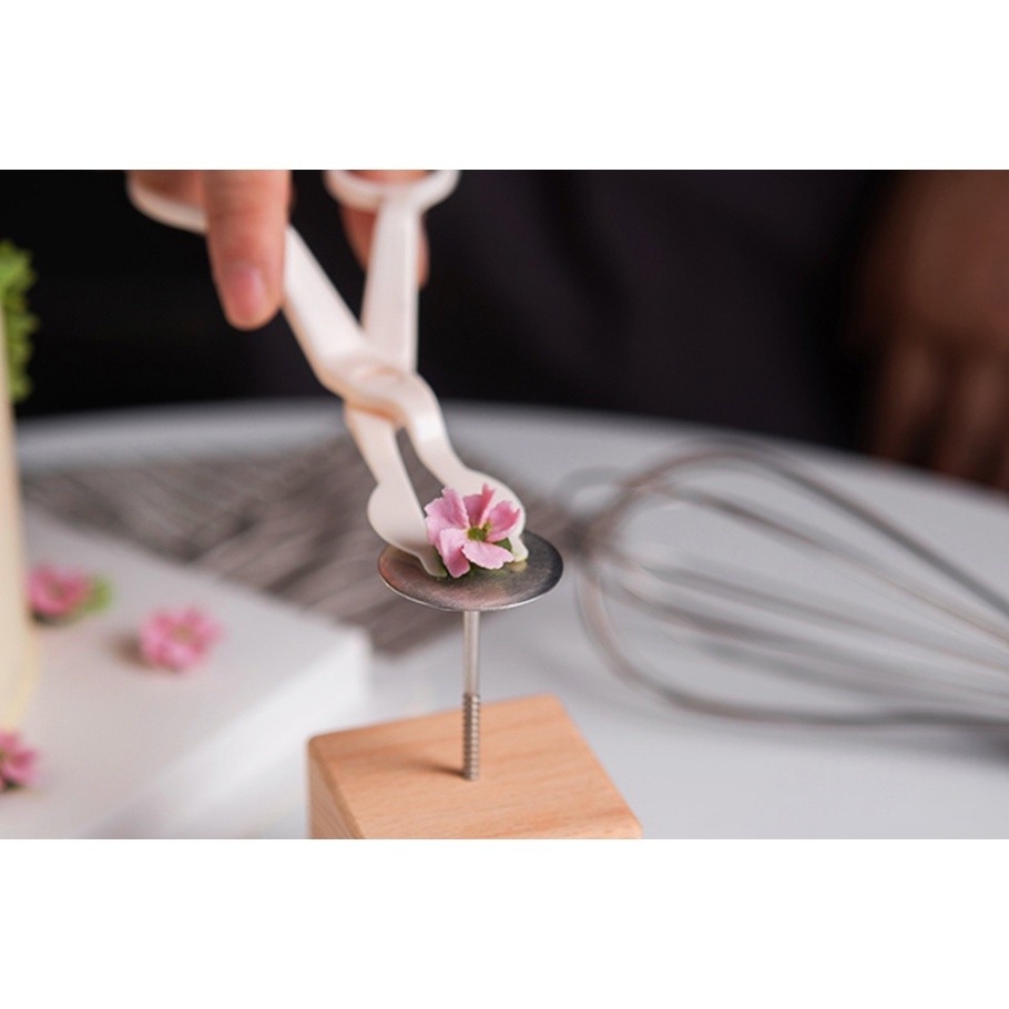 1Pc Flower Scissor Lifter Fondant Cream Transfer Baking Pastry Kitchen 裱花剪(2183L) - Image 2