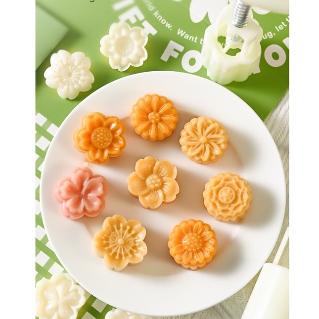 30g Mini Flower Moon Cake Mold Mung Bean Cake Daisy Sunflower Lotus Shape Cookie Stamp Mid-Autumn手压立体压花点心糕点烘焙磨具(2227L) - Image 2