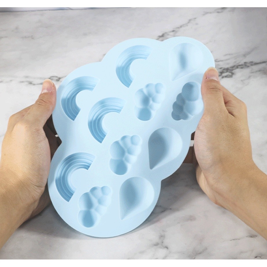 3D Rainbow Cloud Raindrop Silicone Mold 11-Cavity Rainbow Weather Shape DIY Baking Cake Chocolate Fudge彩虹云朵雨滴蛋糕模具(2282L) - Image 4
