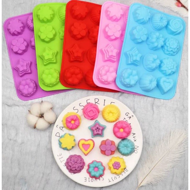 1pcs Cake Baking Mould Flower Shaped Silicone Mould DIY Handmade Candle Soap Moulds Mold Cake Baking Soap Molds (2387L)
