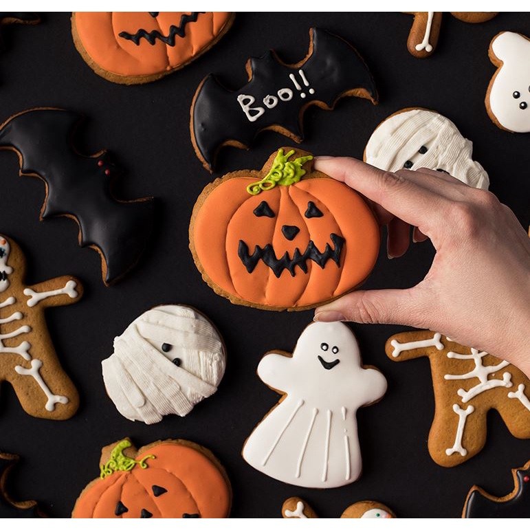12pcs/set 3D DIY Halloween Metal Cookie Cutters Stainless Steel Fondant Biscuit Mould Pumpkin Mold (2386L) - Image 3