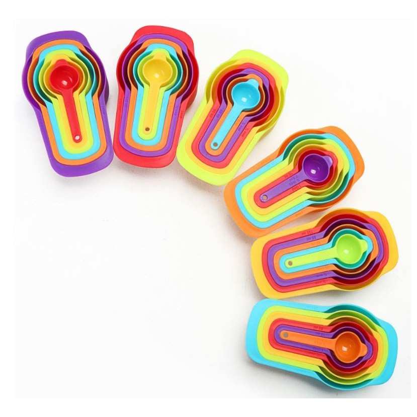 DIY Colored Plastic 6-piece Rainbow Measuring Cup and Spoon Set Combination with Scale Measuring Spoon Baking(2367L) - Image 2