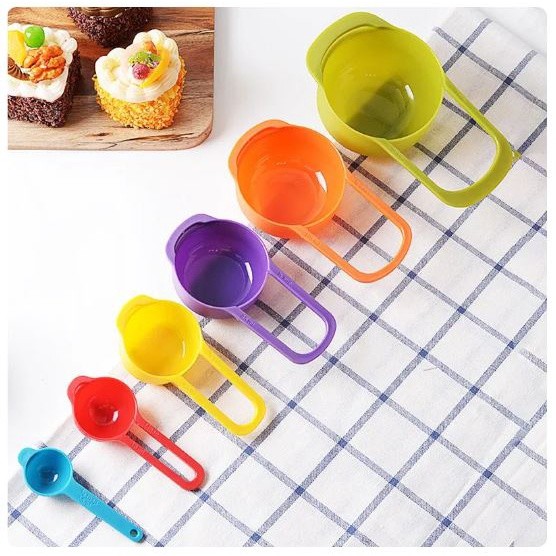 DIY Colored Plastic 6-piece Rainbow Measuring Cup and Spoon Set Combination with Scale Measuring Spoon Baking(2367L)