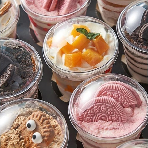 10pcs 200ml Disposable Dessert Cups with Lids Transparent Plastic Cafe Cup Multi-Use Ice Cream Container (2863L) - Image 2