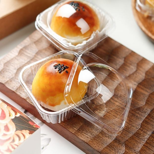 50pcs Transparent Round Snow Maiden Packaging Box Egg Yolk Crispy Plastic Mooncake Inner Tray Dessert 加厚圆形带盖月饼底托 (2999L)